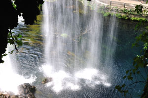 A stunning daytime long exposure waterfall photograph, 1/13 s