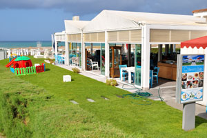 Q Beach Club restaurant & bar