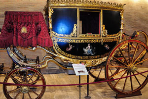 Sedan “Gala Berlin” of Cardinal Lucien Louis Bonaparte was made in 1868 by Gaetano Peroni