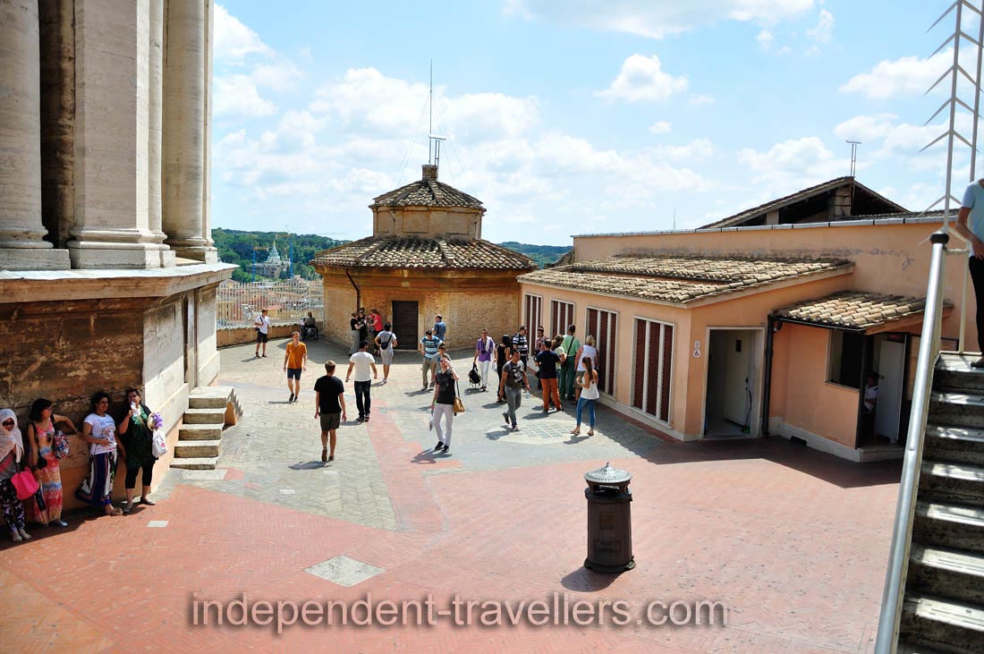There are restrooms for tourists on the roof of St. Peter's Basilica